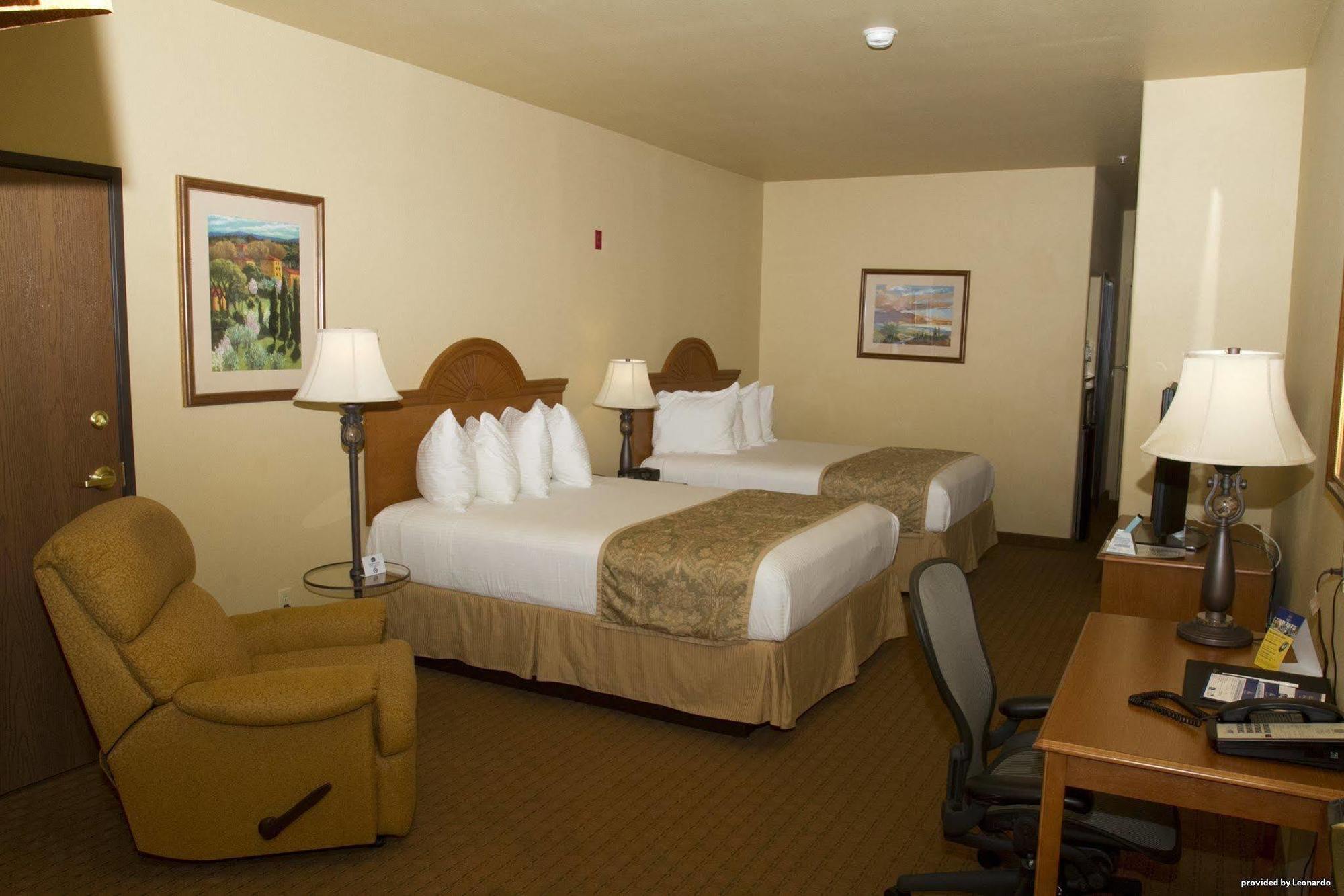 Best Western San Isidro Inn Laredo Eksteriør billede